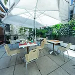 Bed & Breakfast Madam 3*