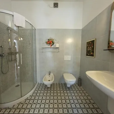 Madam 3* Тревизо