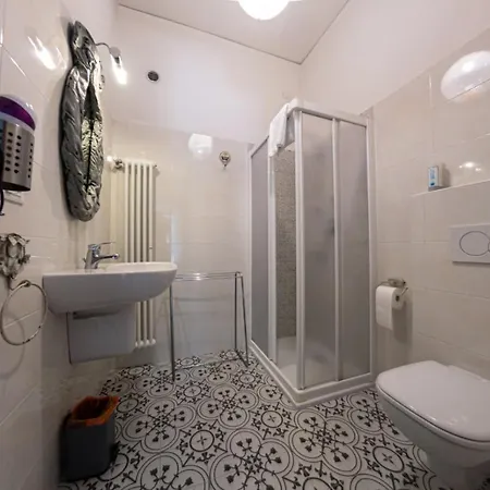 Madam 3* Treviso
