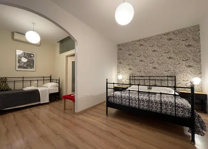 Madam Bed & Breakfast