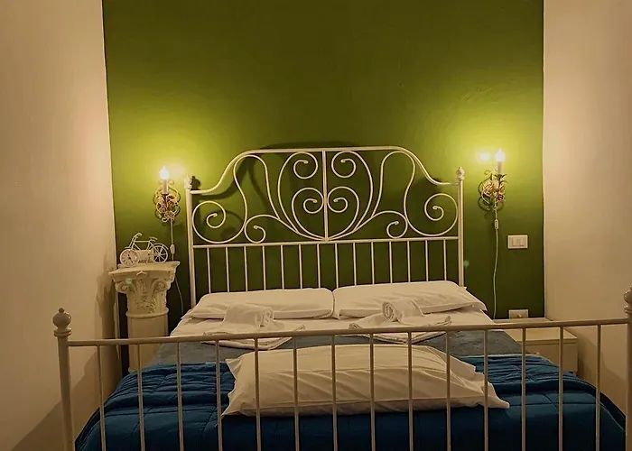 Madam Bed & Breakfast 3*