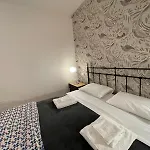 Nocleg ze śniadaniem Madam 3*