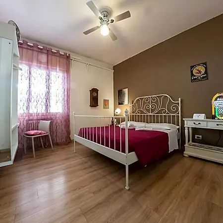 Madam فندق مبيت وإفطار