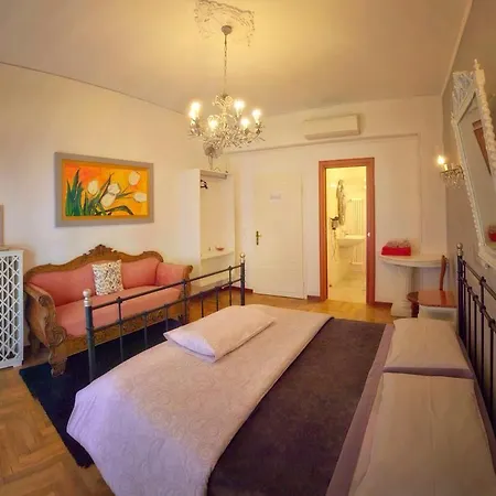 Madam 3* Treviso