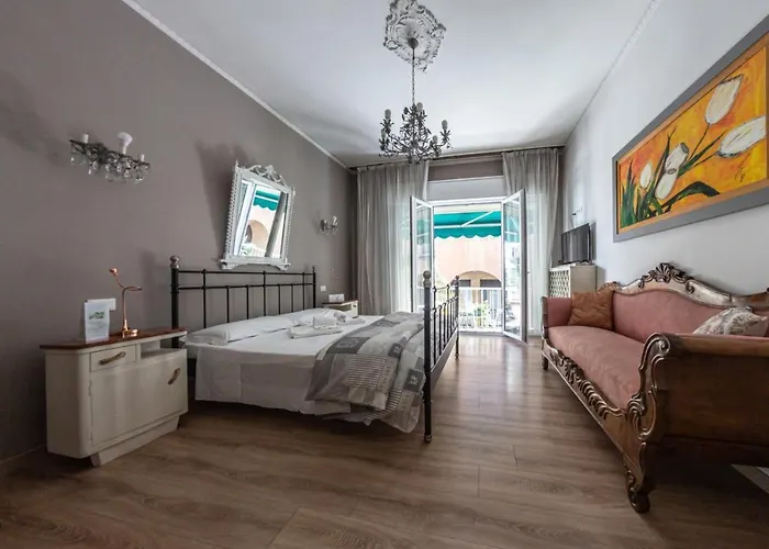 Madam Bed and breakfast 3*
